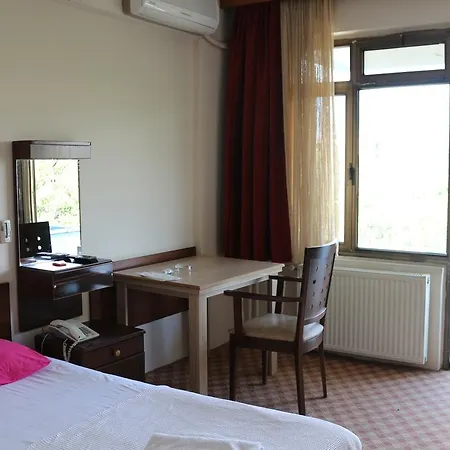 La Akcay Hotel