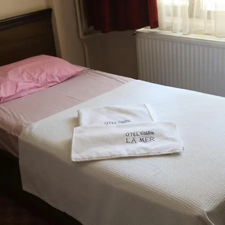 La Akcay Edremit (Balikesir)