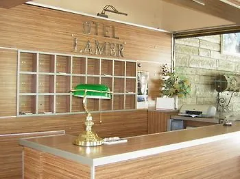 La Akcay Edremit (Balikesir)